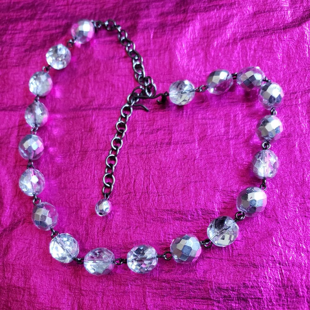 Alluring Translucent Crystal Beads Necklace - image 1